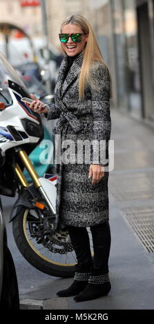 Michelle Hunziker in Mailand zu ihrem 41. Geburtstag mit: Michelle Hunziker Wo: Mailand, Italien Wann: 24 Jan 2018 Credit: IPA/WENN.com ** Nur für die Veröffentlichung in Großbritannien, den USA, Deutschland, Österreich, Schweiz ** verfügbar Stockfoto