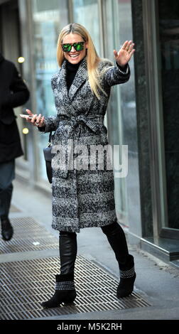 Michelle Hunziker in Mailand zu ihrem 41. Geburtstag mit: Michelle Hunziker Wo: Mailand, Italien Wann: 24 Jan 2018 Credit: IPA/WENN.com ** Nur für die Veröffentlichung in Großbritannien, den USA, Deutschland, Österreich, Schweiz ** verfügbar Stockfoto