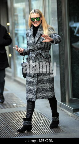 Michelle Hunziker in Mailand zu ihrem 41. Geburtstag mit: Michelle Hunziker Wo: Mailand, Italien Wann: 24 Jan 2018 Credit: IPA/WENN.com ** Nur für die Veröffentlichung in Großbritannien, den USA, Deutschland, Österreich, Schweiz ** verfügbar Stockfoto