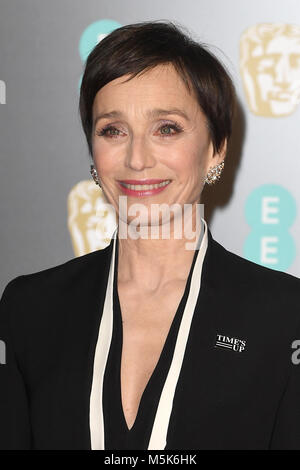 Kristin Scott Thomas besucht die EE British Academy Film Awards (BAFTA) in der Royal Albert Hall in London. 18. Februar 2018 © Paul Treadway Stockfoto