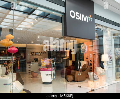 Hongkong - April 4, 2019: Osim Store in Hongkong. OSIM wurde ursprünglich in Singapur 1980 von Ron Sim etabliert. Stockfoto