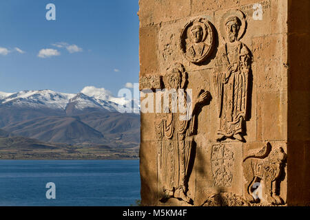 Die Reliefs an der Wand der alten armenischen Kirche des Akhtamar Akhtamar auf der Insel, See Van in der Provinz Van, Türkei Stockfoto