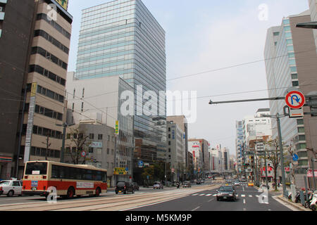 Eine Straße (Aioi Dori) in Hiroshima (Japan). Stockfoto