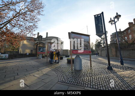 Nottingham, England - Februar 24, 2018: Es ist in einer dominierenden Position auf einer natürlichen Anhöhe als 'Castle Rock' bekannt ist. Stockfoto