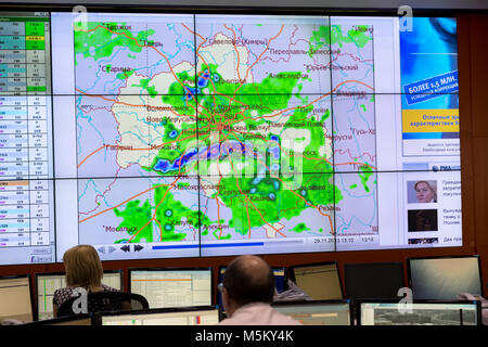 Blick auf das Wetter Karte der Region Moskau im Mission Control Center der Internationale Flughafen Sheremetyevo Moskau, Russland Stockfoto