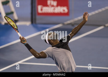 Delray Beach, FL, USA. 23 Feb, 2018. Delray Beach, FL - 23. Februar: Hyeon Chung (KOR) spielt Francis Tiafoe (USA) Während ihrer Viertelfinale Spiel 2018 Delray Beach geöffnet an der Delray Beach Tennis Center in Delray Beach, Florida statt. Credit: Andrew Patron/Zuma Kabel Credit: Andrew Patron/ZUMA Draht/Alamy leben Nachrichten Stockfoto