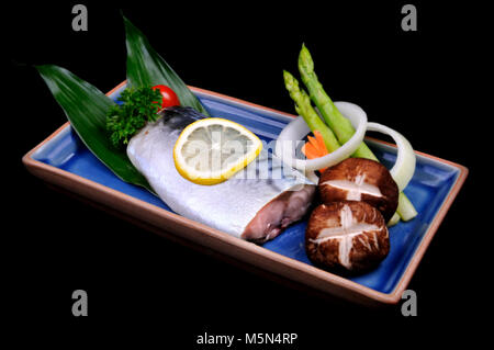 Im japanischen Stil Saba Teppanyaki eingestellt Stockfoto