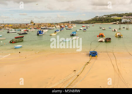 St Ives Stadt Strand - Hafen von St Ives, Cornwall, UK. Stockfoto