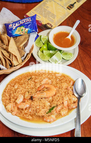 Cancun Mexico, Mexican, Mercado 28, El Cejas, Restaurant Restaurants Essen Essen Essen Essen Cafe Cafés, lokale Küche, Meeresfrüchte, Garnelen, Garnelen, Garnelen, Soupy Reis, Essen, Chi Stockfoto