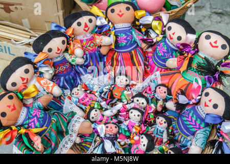 Cancun Mexiko, Mexikanisch, Mercado 28, Souvenirs, Geschenke, Shopping Shopper Shopper Shopper Shop Shops Markt Märkte Markt Kauf Verkauf, Einzelhandel Geschäfte BU Stockfoto