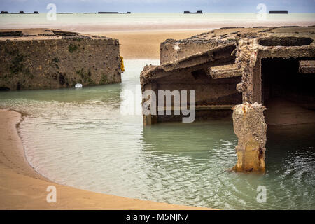 Mulberryhaven in Arromanches-les-Bains, d-day Denkmal, Landungsstrände Stockfoto