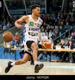 Karlsruhe, Deutschland. 24 Feb, 2018. Alexander jarelle Reischel (Lions Karlsruhe) Einzelaktion, Freisteller. GES/Basketball/ProA: PSK Lions - Gladiatoren Trier, 24.02.2018 ------ | Nutzung der weltweiten Kredit: dpa/Alamy leben Nachrichten Stockfoto