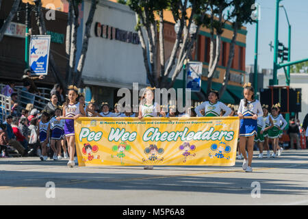 Temple City, Los Angeles, Kalifornien, USA. 24. Februar, 2018. Die berühmten 74 Kamelie Festival Parade am Feb 24, 2018 an der Temple City, Los Angeles County, Kalifornien Quelle: Chon Kit Leong/Alamy leben Nachrichten Stockfoto
