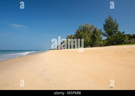 Hut Na Tai Strand in der Provinz Phang Nga, zwischen Khao Lak entfernt und nördlich von der Insel Phuket. Stockfoto