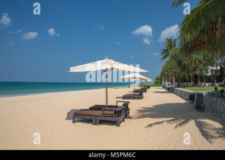 Hut Na Tai Strand in der Provinz Phang Nga, zwischen Khao Lak entfernt und nördlich von der Insel Phuket. Stockfoto