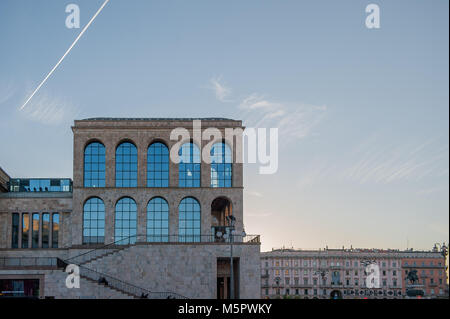 Milano Italia April 14, 2016: Museum des 20. Jahrhunderts in Mailand ist eine ständige Ausstellung von Werken der Kunst aus dem zwanzigsten Jahrhundert Stockfoto