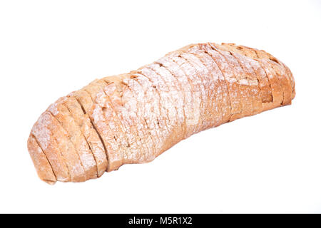 Scheiben knusprigem Ciabatta bio Brot auf weißem Hintergrund Stockfoto