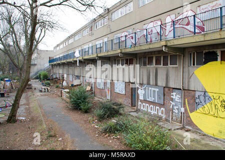 Farbfoto der Heygate Immobilien, Southwark, London. Fotografiert, bevor es abgerissen wurde. London, England, UK. Stockfoto