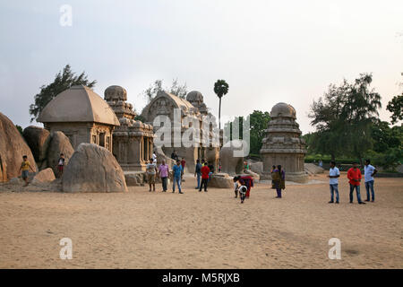 Fünf Rathas Monument, das Komplexe, Mamallapuram, Indien Stockfoto