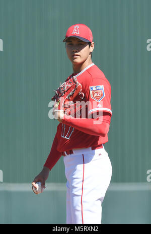 In Tempe, Arizona, USA. 24 Feb, 2018. Shohei Ohtani (Engel) MLB: Los Angeles Engel Krug Shohei Ohtani während des Spring Training Baseball Spiel gegen die Milwaukee Brewers bei Tempe Diablo Stadion in Tempe, Arizona, United States. Quelle: LBA/Alamy leben Nachrichten Stockfoto