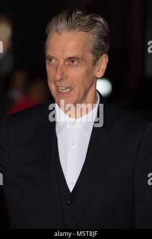 Der Schauspieler Peter Capaldi, die der Arzt in BBC-TV-Show Doctor Who, nimmt an der 26. Britischen Akademie Cymru Awards auf der St. David's Hall am Oktober gehalten gespielt Stockfoto