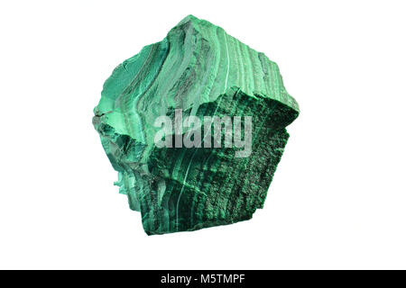 Grüne Malachit Mineral Stein auf einem weißen Hintergrund. Stockfoto