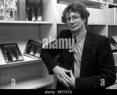 ANDRÉ BRINK Thema Südafrika Romancier 1990 Stockfoto