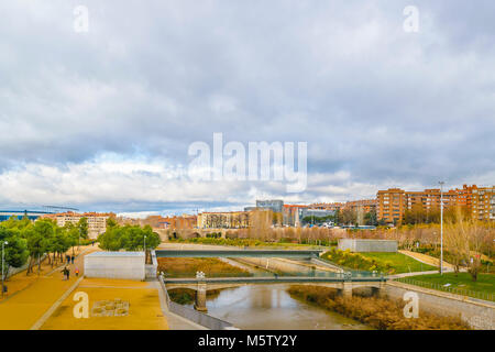 Urban Winter tag Szene in Arganzuela Distrikt, Madrid, Spanien Stockfoto