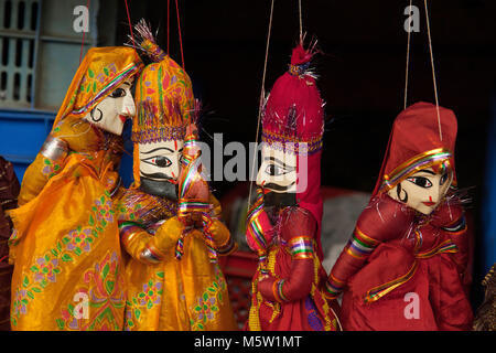 Puppen auf Verkauf in Jude der Stadt. Von Kochi (Cochin) Kerala, Indien. Stockfoto
