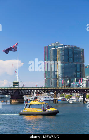 Wasser Taxi in Darling Harbour, Sydney, New South Wales, Australien Stockfoto