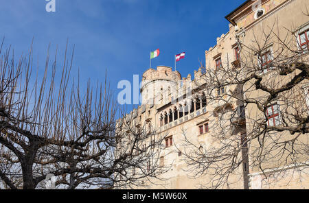 Die majestätischen Schloß Buonconsiglio im Herzen der Stadt Trient Türme in Trentino Alto Adige, Italien. Die Burg ist der wichtigste säkulare Stockfoto