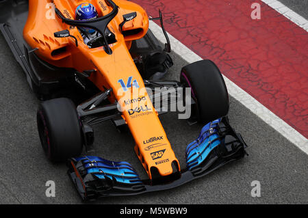 Fernando Alonso McLaren während der Tag einer Vorsaison-testprogramm auf dem Circuit de Barcelona-Catalunya, Barcelona. Stockfoto