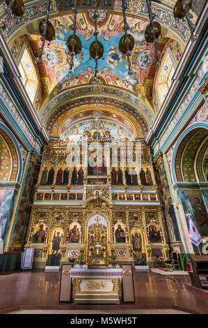 Ikonostase in der Griechisch-katholischen Kathedrale der Heiligen Auferstehung, ehemalige Jesuitenkirche in Ternopil, Ukraine Stockfoto