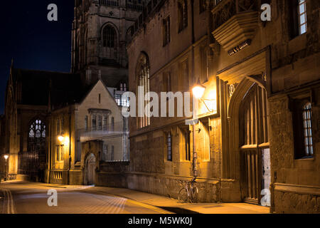 Corpus Christi College in Merton Straße bei Nacht. Oxford, Oxfordshire, England Stockfoto