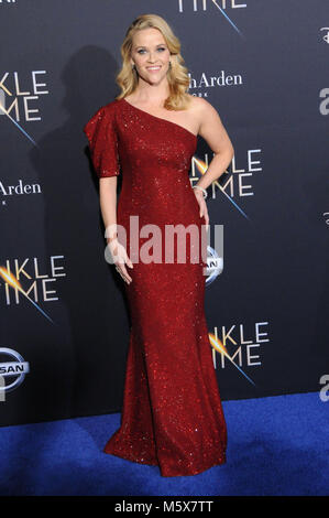 Los Angeles, USA. 26 Feb, 2018. Schauspielerin Reese Witherspoon besucht die Weltpremiere von Disney's "A Wrinkle In Time" am El Capitan Theatre am 26. Februar in Los Angeles, Kalifornien 2018. Foto von Barry King/Alamy leben Nachrichten Stockfoto