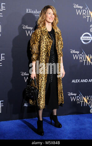 Los Angeles, USA. 26 Feb, 2018. Schauspielerin Laura Dern besucht die Weltpremiere von Disney's "A Wrinkle In Time" am El Capitan Theatre am 26. Februar in Los Angeles, Kalifornien 2018. Foto von Barry King/Alamy leben Nachrichten Stockfoto