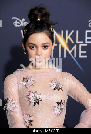 Los Angeles, USA. 26 Feb, 2018. Schauspielerin Jenna Ortega besucht die Weltpremiere von Disney's "A Wrinkle In Time" am El Capitan Theatre am 26. Februar in Los Angeles, Kalifornien 2018. Foto von Barry King/Alamy leben Nachrichten Stockfoto