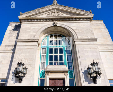 Eingang zu den Südflügel der Southampton Civic Center Gebäude 2018, Southampton, England, Großbritannien Stockfoto