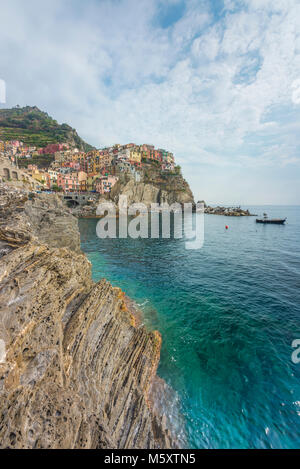 Manatola, Cinque Terre, Ligurien, Italien. Das schöne Dorf in Manarola, Unesco Weltkulturerbe Stockfoto