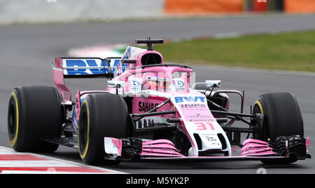 Force India Esteban Ocon in Tag zwei des Vorsaison-testprogramm auf dem Circuit de Barcelona-Catalunya, Barcelona. Stockfoto