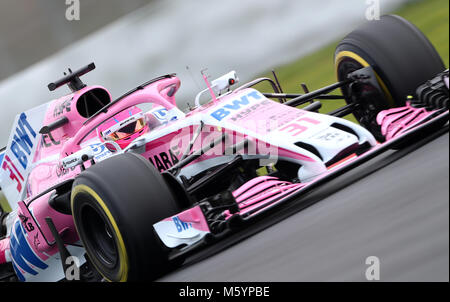 Force India Esteban Ocon in Tag zwei des Vorsaison-testprogramm auf dem Circuit de Barcelona-Catalunya, Barcelona. Stockfoto