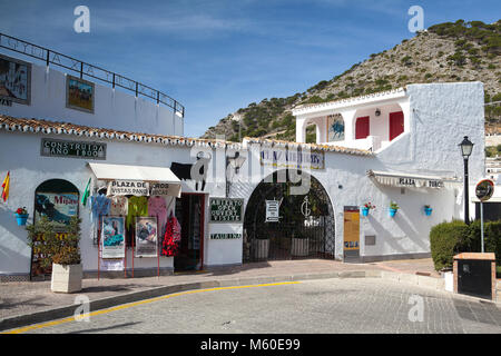 Mijas, Spanien - 10. Februar 2013: Plaza de Toros von Mijas. Es ist ein historisches Denkmal, Museum und Show Arena. Die Arena wurde 1900 erbaut ist außergewöhnlich Stockfoto