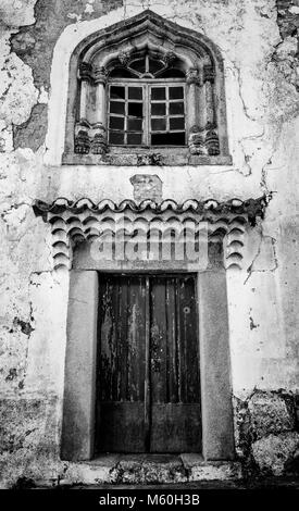 Alte Gebäude in die befestigte mittelalterliche Dorf von Ohrid in der Region Alentejo in Portugal Stockfoto