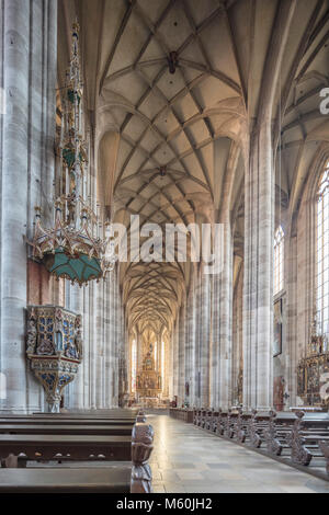 St. George's Münster gotischen Hallenkirche, Dinkelsbühl, Mittelfranken, Bayern, Deutschland Stockfoto