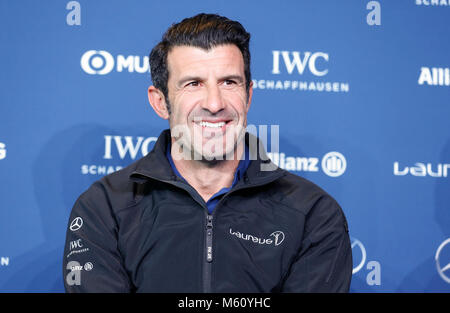 Monaco. 27 Feb, 2018. Ehemaliger Fußballspieler Luis Figo Portugal besucht eine Pressekonferenz vor der Laureus World Sports Awards in Monaco, Jan. 27, 2018. Credit: Ihr Pingfan/Xinhua/Alamy leben Nachrichten Stockfoto