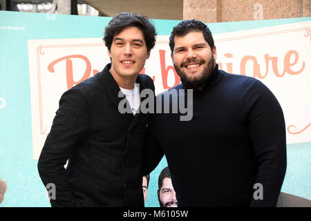 Rom, Italien, 27. Februar 2018 Hotel Visconti Palace - Photocall film Präsentation PUOI BACIARE LO SPOSO, Cristiano Caccamo und Salvatore Esposito Credit: Giuseppe Andidero/Alamy leben Nachrichten Stockfoto