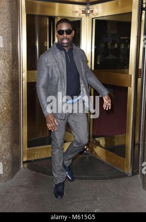 New York, NY, USA. 27 Feb, 2018. Sterling K. Braun, das in New York Live gesehen die Black Panther zu fördern und DIES IST UNS heraus und über für Celebrity Candids - DI, New York, NY 27. Februar 2018. Credit: Derek Sturm/Everett Collection/Alamy leben Nachrichten Stockfoto