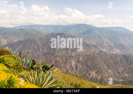 Wandern rund um chicamocha Nationalpark in Kolumbien Stockfoto