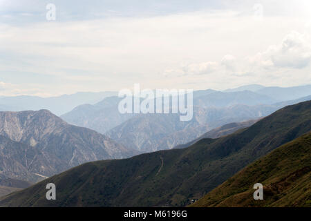 Wandern rund um chicamocha Nationalpark in Kolumbien Stockfoto