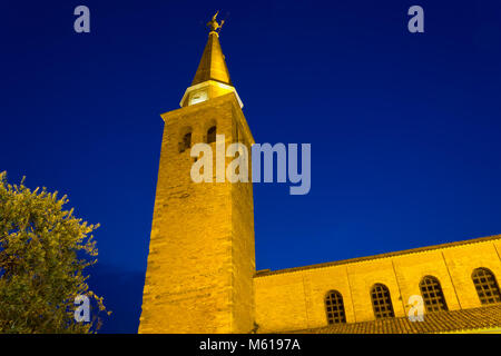 Nacht der frühchristlichen Basilika von Sant'Eufemia in Grado, Italien Stockfoto